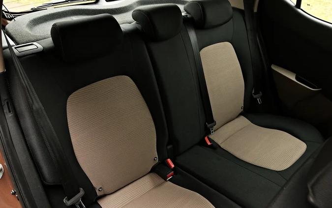 Hyundai i10 cena 24900 przebieg: 158700, rok produkcji 2016 z Gostynin małe 781